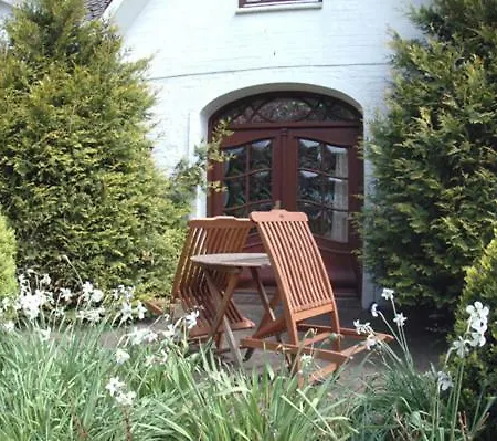 Haack Apartment *
